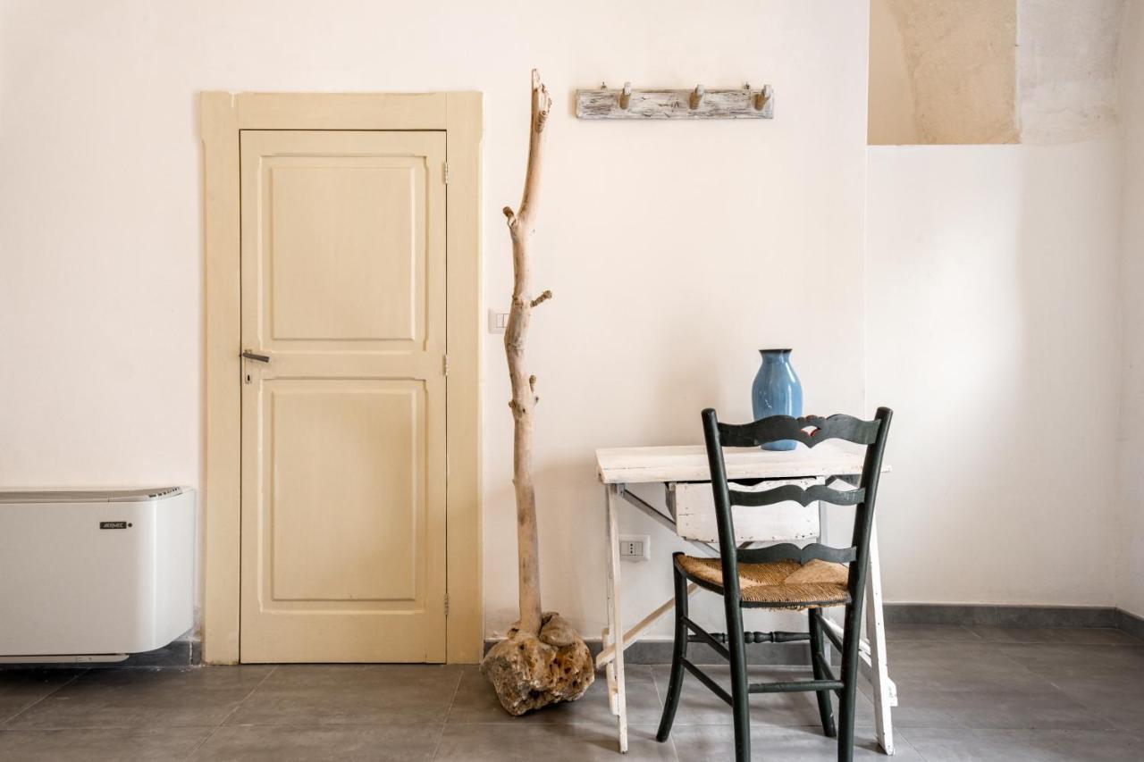 La Casa Nel Vico Pretty Apartment أوستوني المظهر الخارجي الصورة